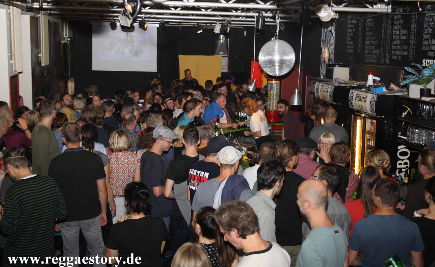25 Jahre Yellow Umbrella - Scheune Dresden