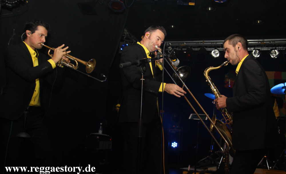 Yellow Umbrella - 25 Jahre