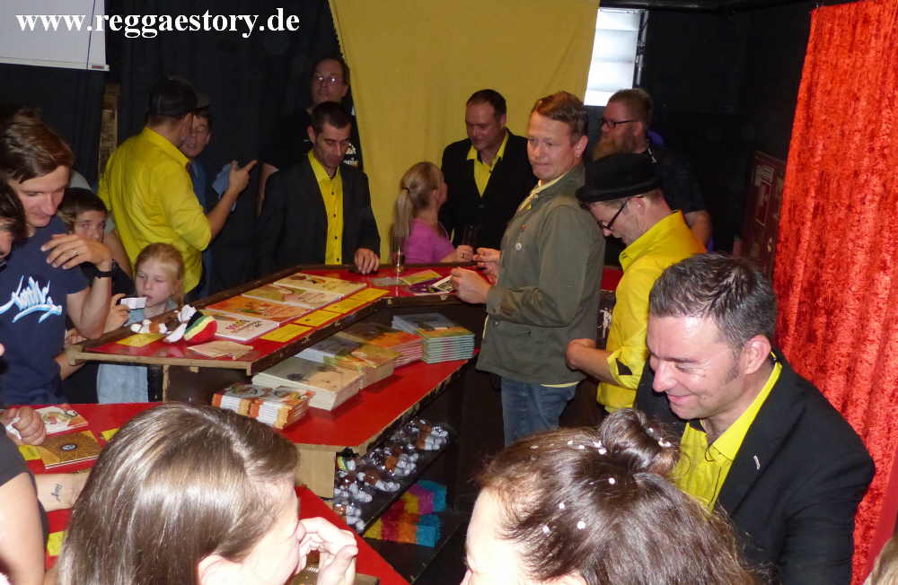 25 Jahre Yellow Umbrella - Scheune Dresden