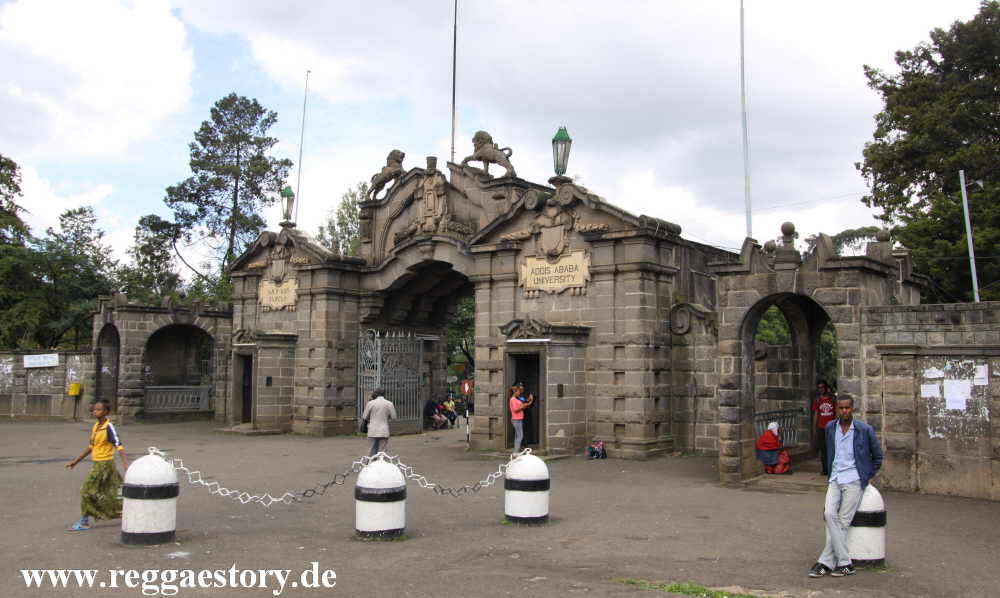 Gate Leul Genet Palace / Addis Ababa University