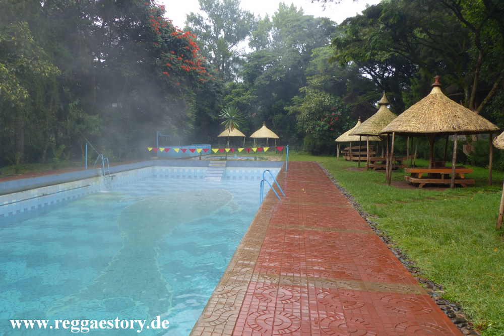 Ethiopia - Wolisso - Negash Lodge - Au&szlig;enpool