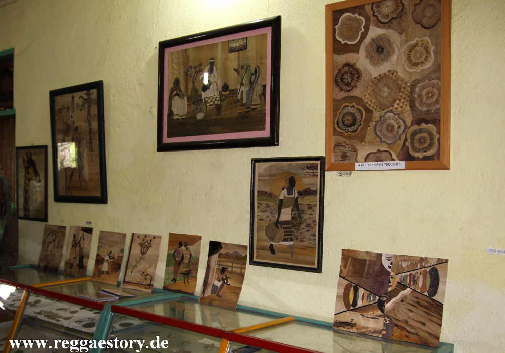 Shashemene - Ras Hailu - Banana Art Gallery