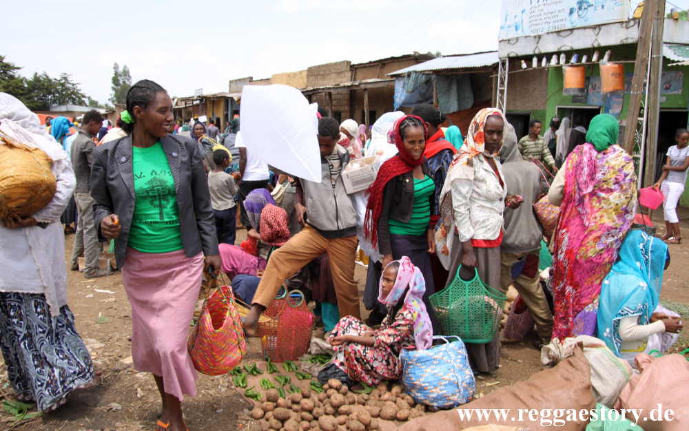 Ethiopia - Oromia - Bekoji - Market