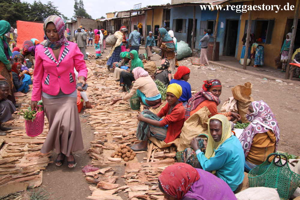 Ethiopia - Oromia - Bekoji - Market