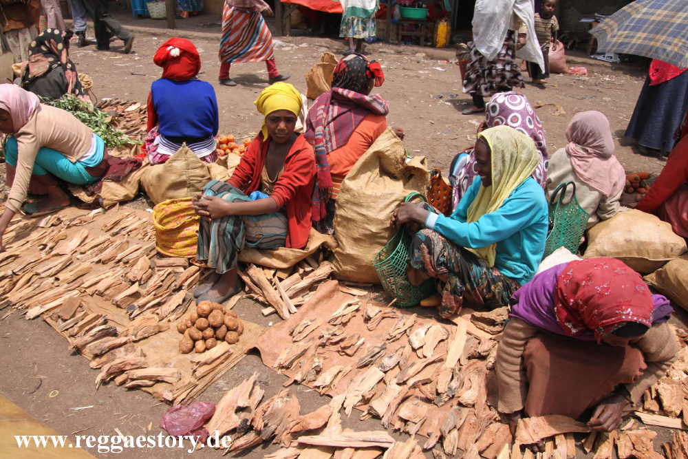 Ethiopia - Oromia - Bekoji - Market
