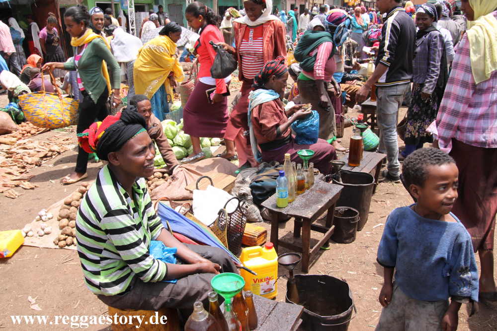 Ethiopia - Oromia - Bekoji - Market