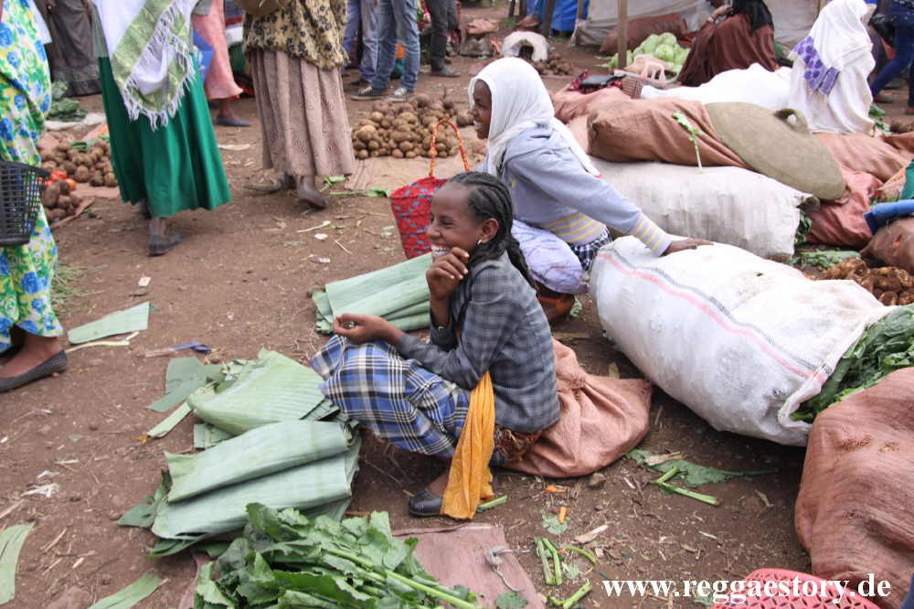 Ethiopia - Oromia - Bekoji - Market
