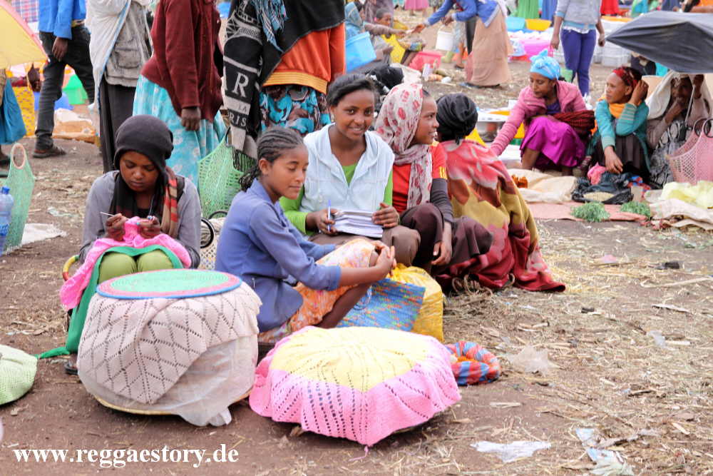 Ethiopia - Oromia - Bekoji - Market
