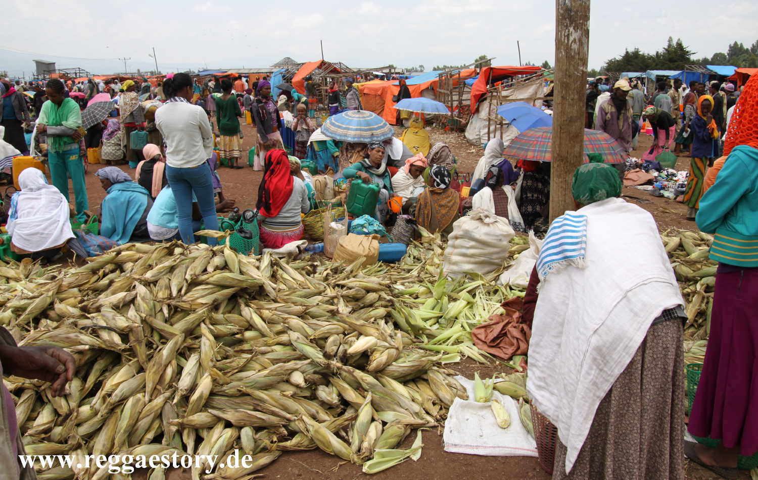 Ethiopia - Oromia - Bekoji - Market