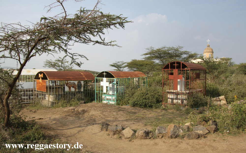 Ethiopia - Oromia - Welenchiti - Church + Cemetary