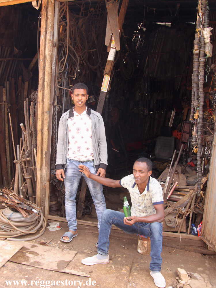 Ethiopia - Harar - Recycling Market