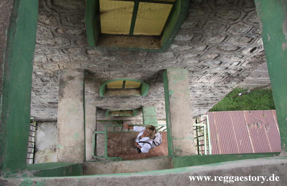 Keranyo Medhanealem - Addis Ababa
