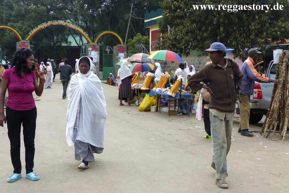 Keranyo Medhanealem Church - Addis Ababa