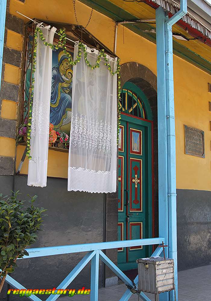 Menibere Nigist Kuskuam Saint Maryam Church - Addis Ababa
