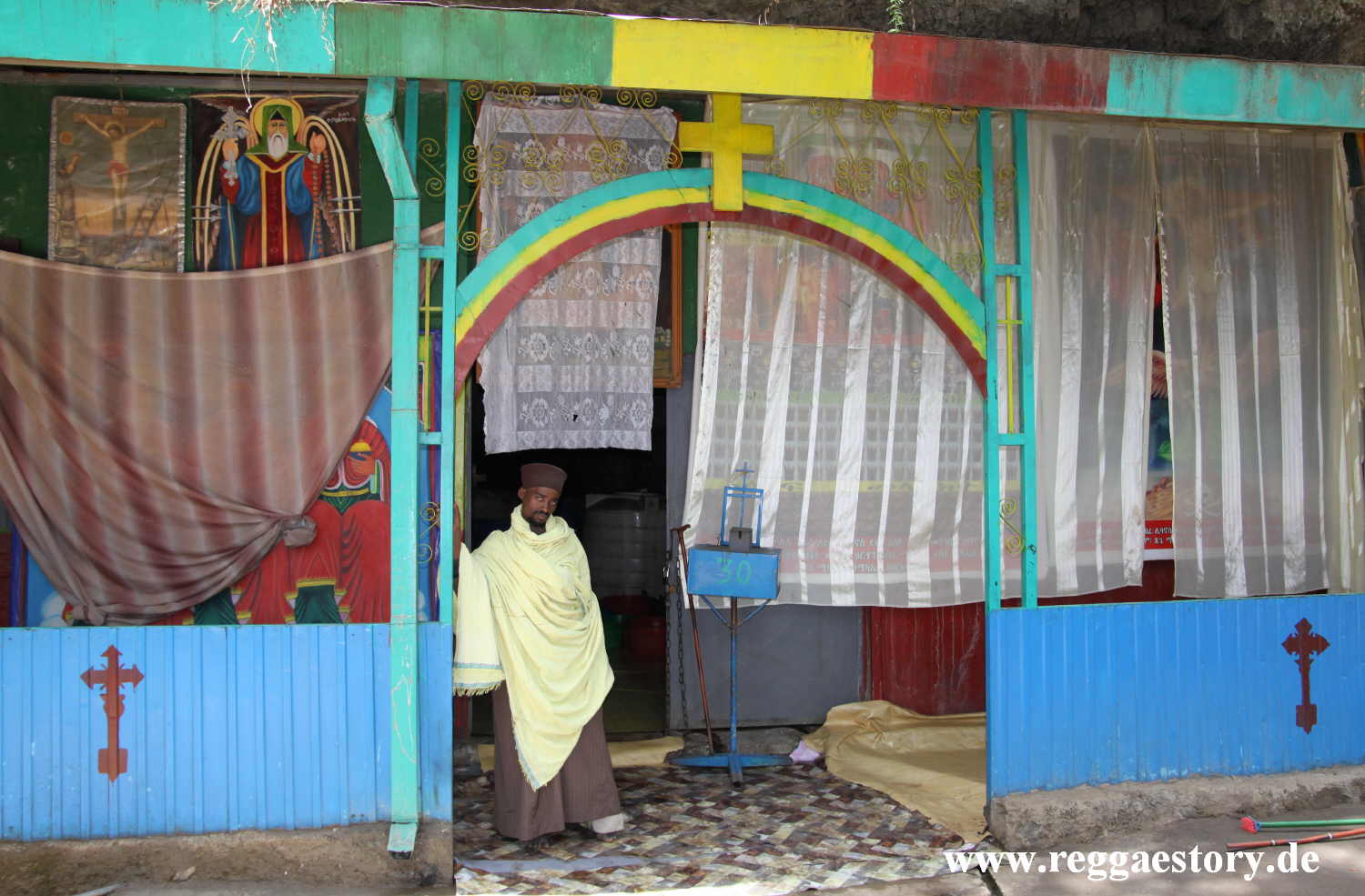 Tekle Haymanot Cave - Debre Libanos - Ethiopia