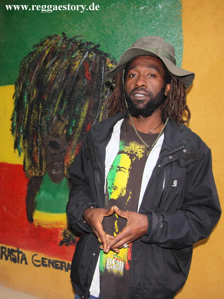 Massa Jah Den - Zion Train Lodge - Shashemene