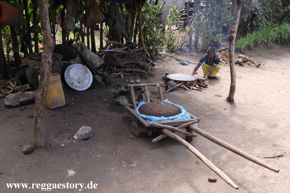 Injera - Ari Village - Jinka - Ethiopia