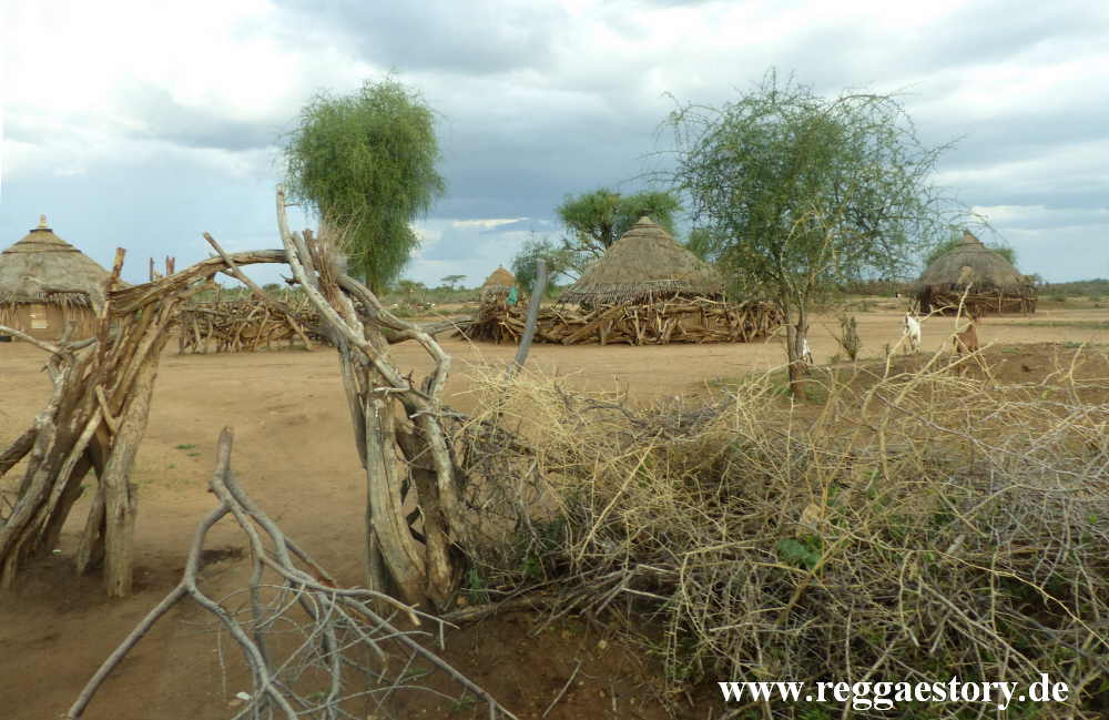 Hamer village - Near Turmi - Ethiopia