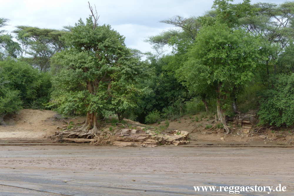 River at Buska Lodge - Turmi - Ethiopia