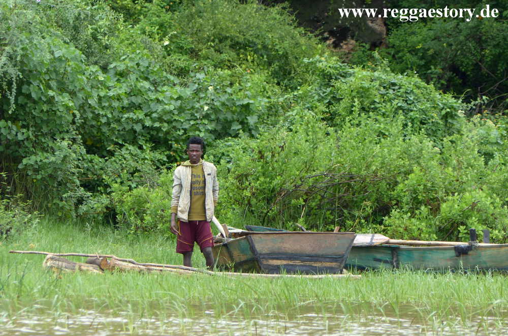 Fisherman - Lake Chamo - Ethiopia