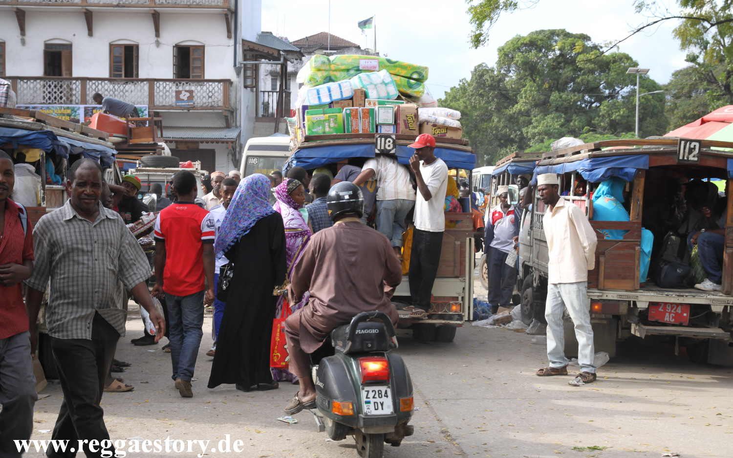 Zanzibar - Stone Town - Busbahnhof