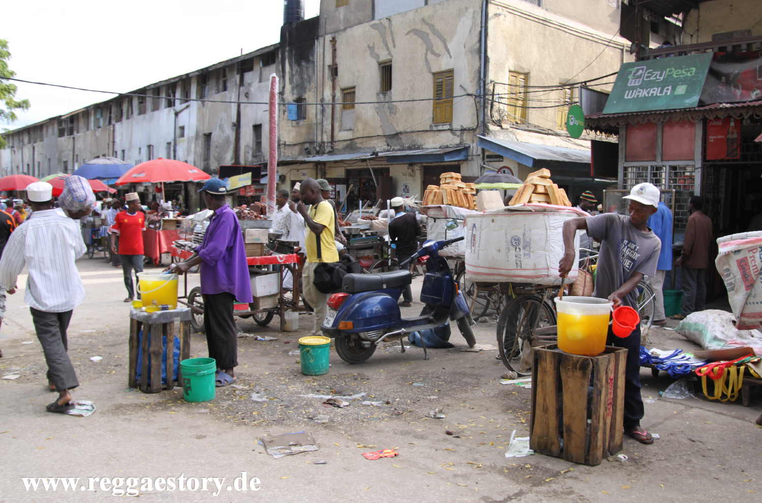 Zanzibar - Stone Town - Busbahnhof