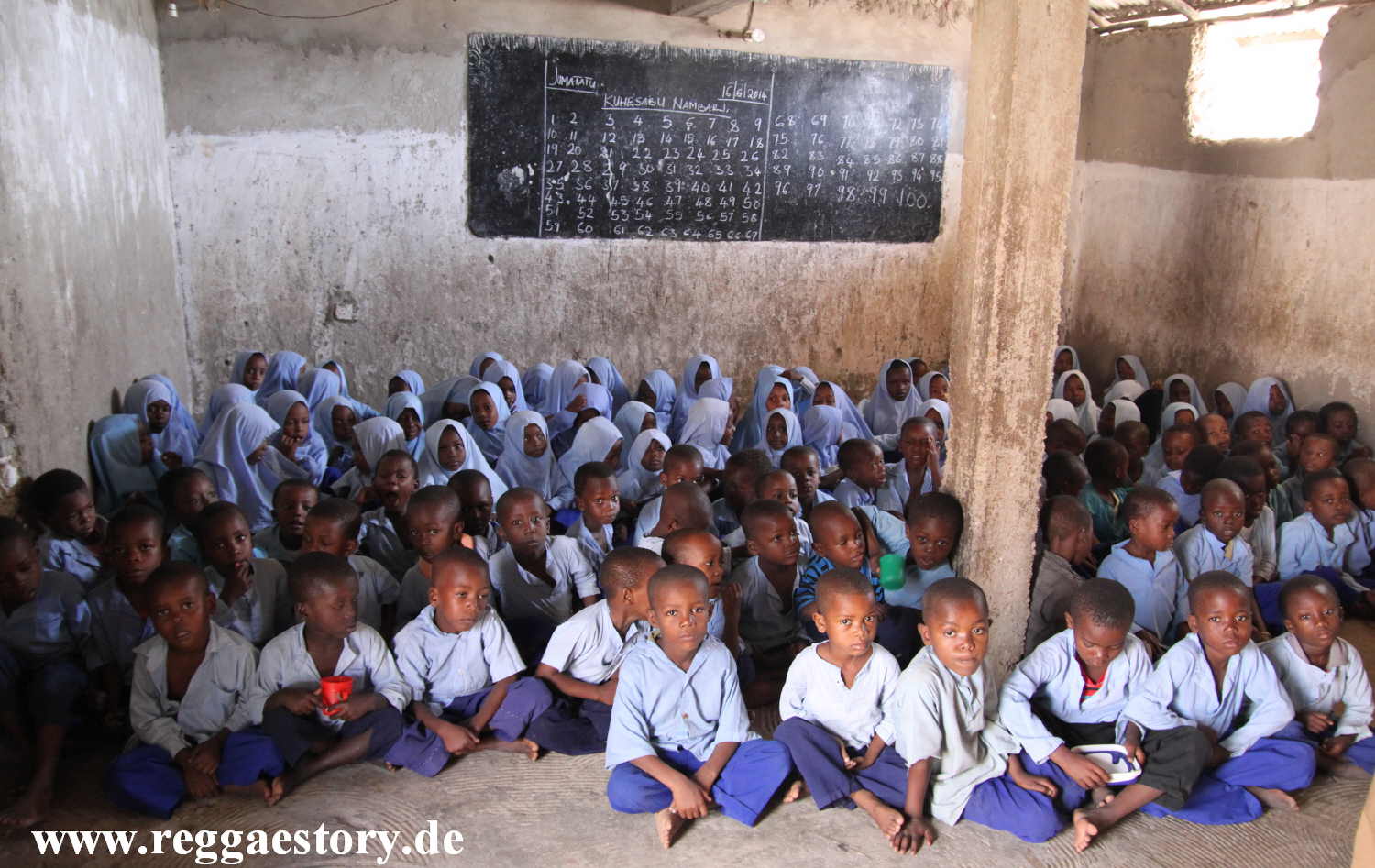 Zanzibar - Pwani Mchangani - Kindergarten