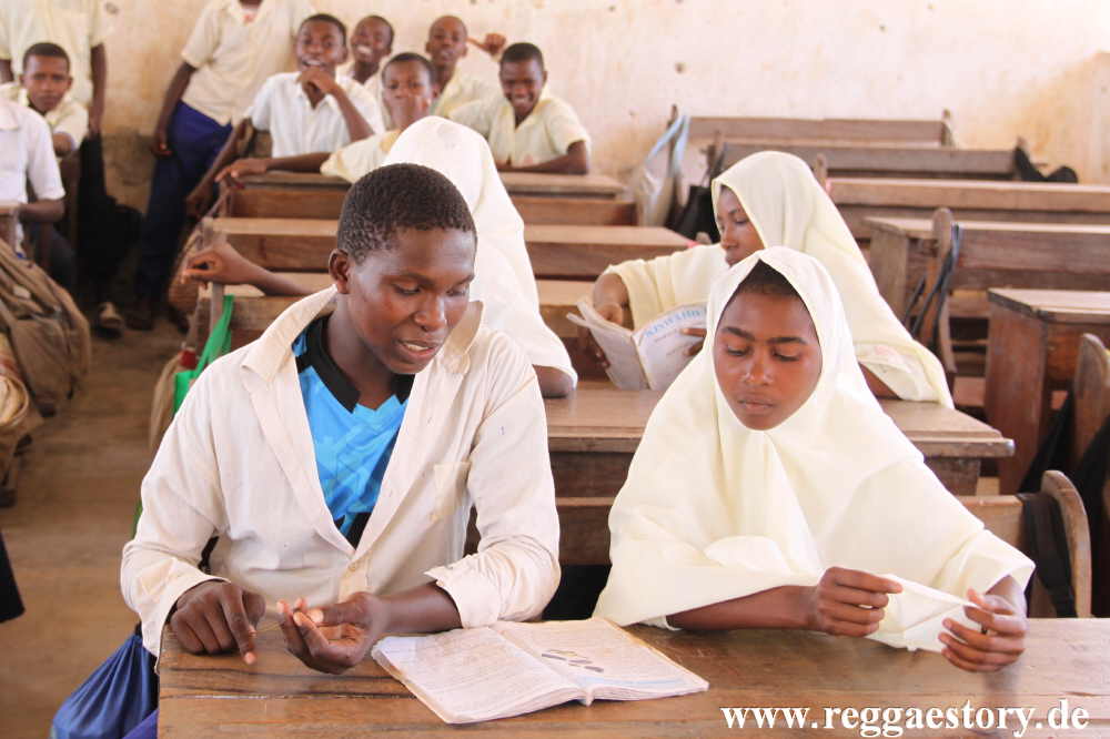 Zanzibar - Pwani Mchangani School