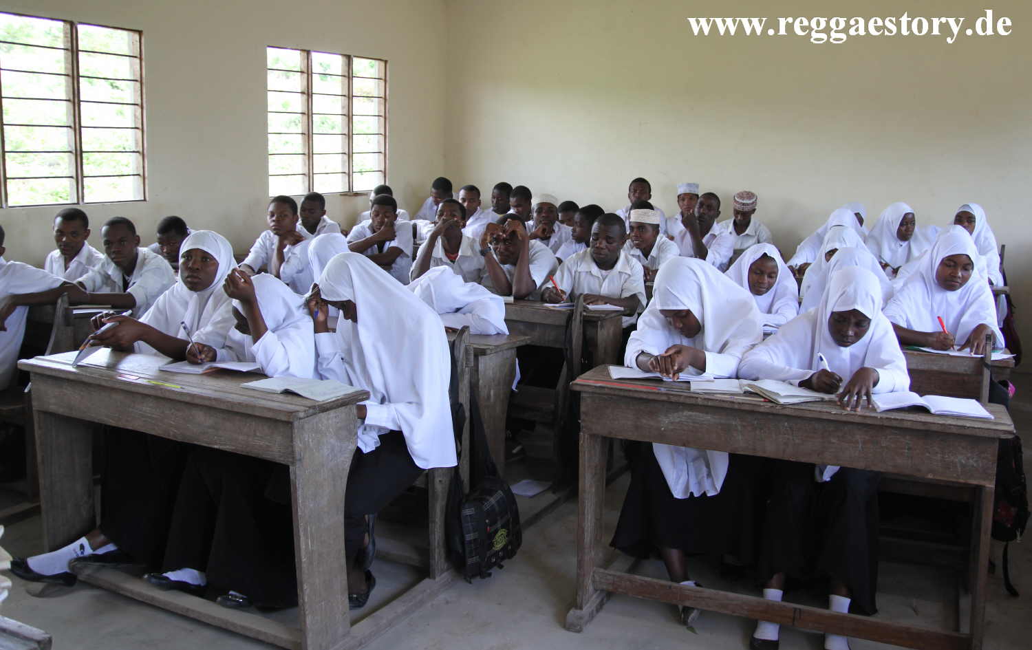 Zanzibar - Pwani Mchangani School