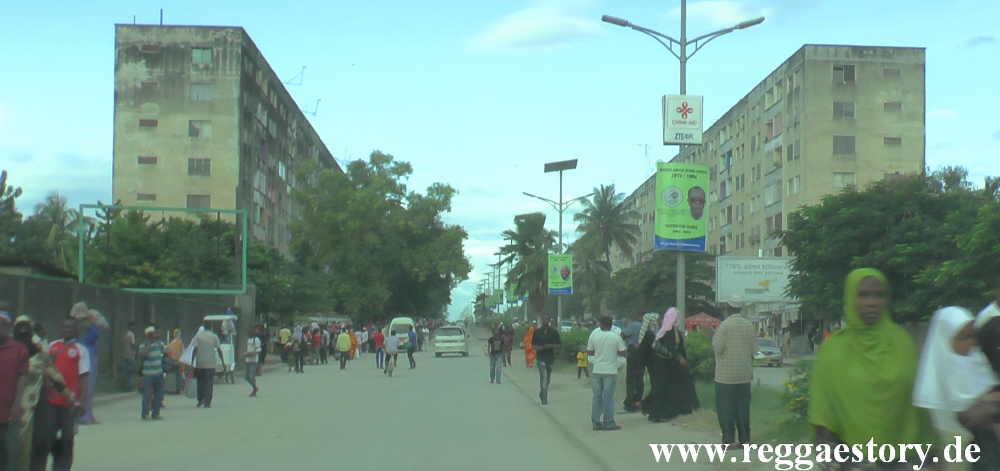 Zanzibar - Stone Town - DDR Plattenbausiedlung