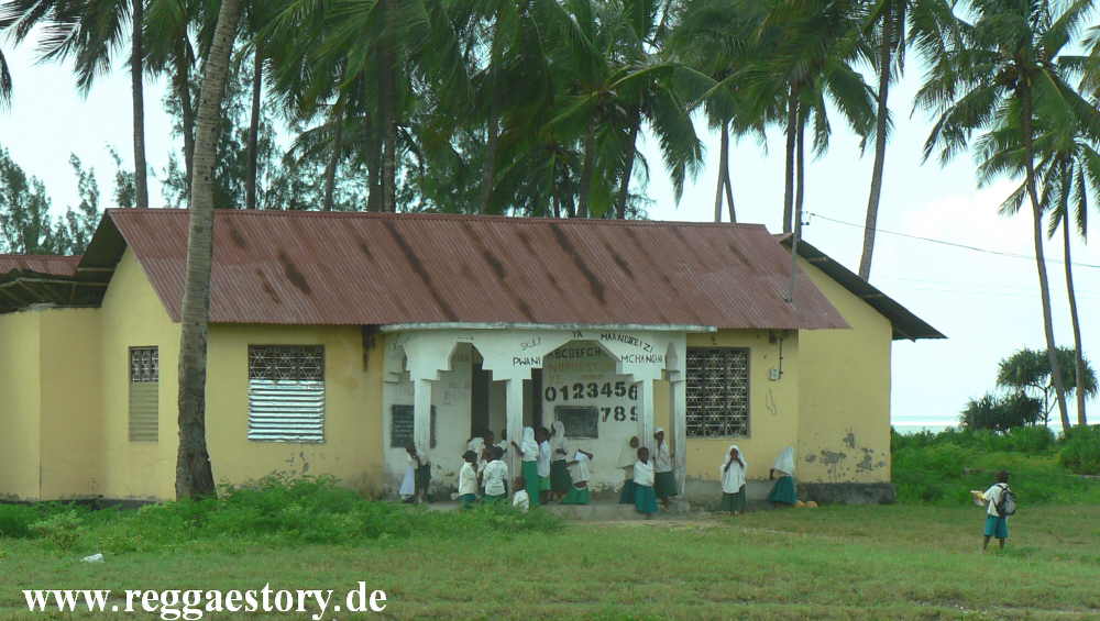 Zanzibar - Pwani Mchangani School