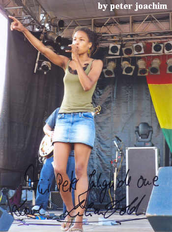 Lilian Gold